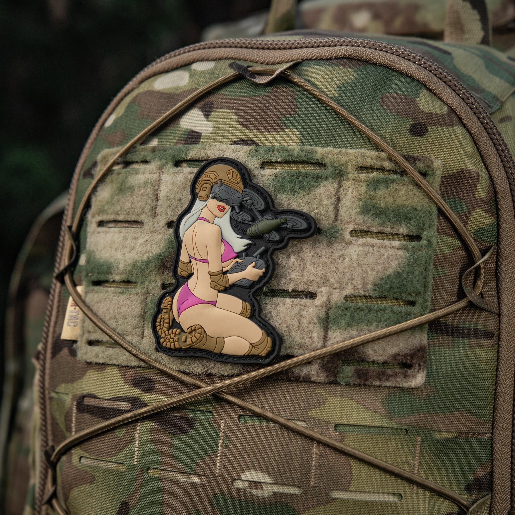M-Tac нашивка Tactical girl №6 PVC White/Pink/Coyote V1