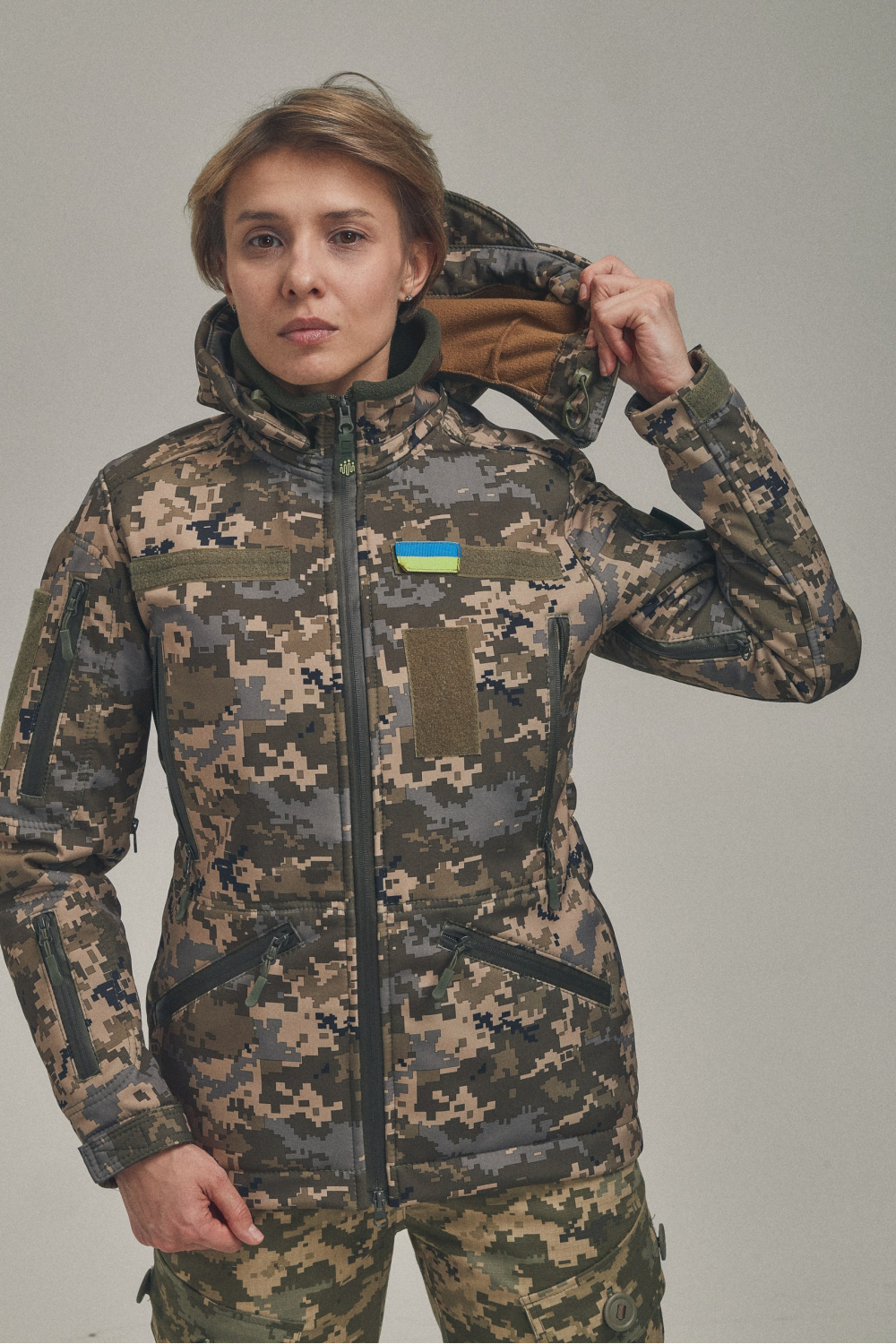 Зимова утеплена жіноча FS куртка-трансформер Soft Shell 2в1, піксель